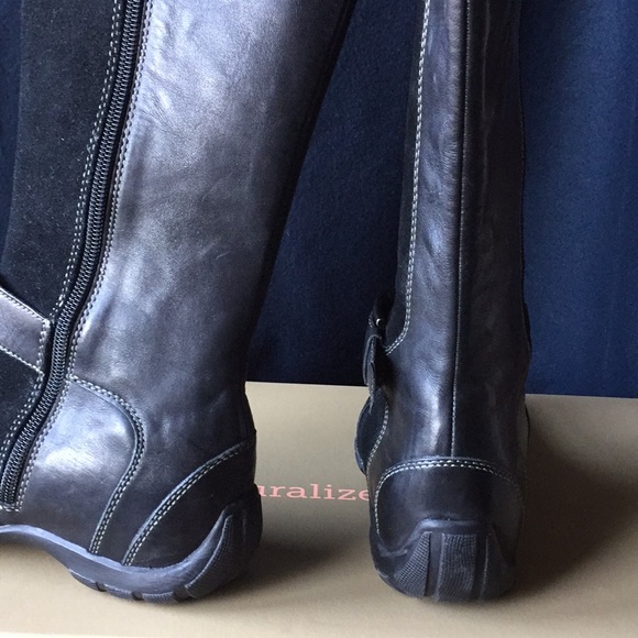 Naturalizer Black Boots - Picture 4 of 5